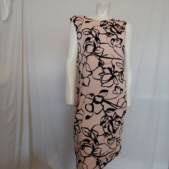 Olivia Mathews Dresses & Skirts - Olivia Mathews pale pink  and black dress sized large